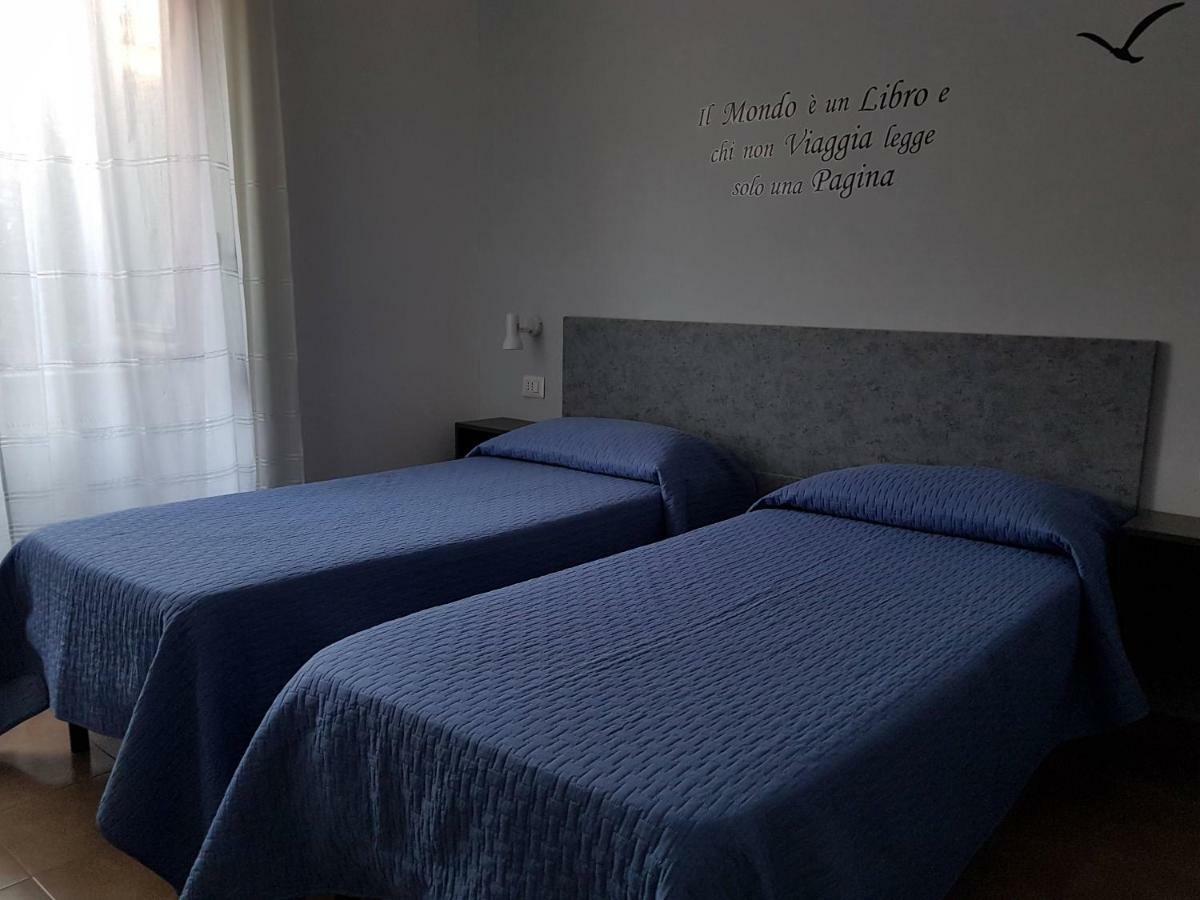 L'Arancio B&B Cecchina Exterior photo